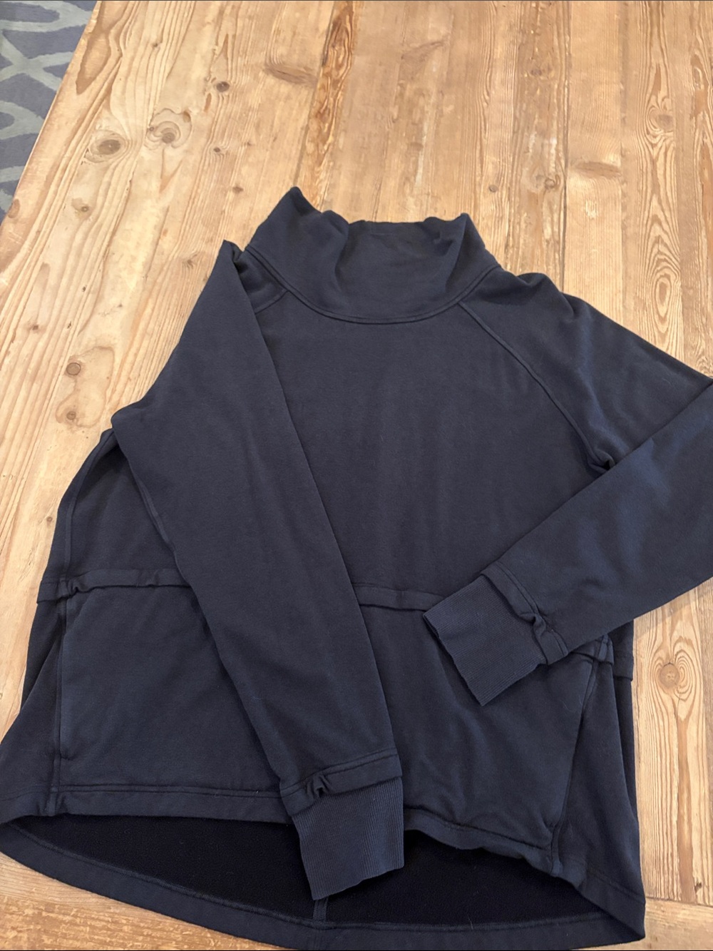 lululemon athletica black Funnel Neck Pullover Sweater with front pockets
